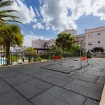 Beachside Oasis With Pool Apartamento Luz