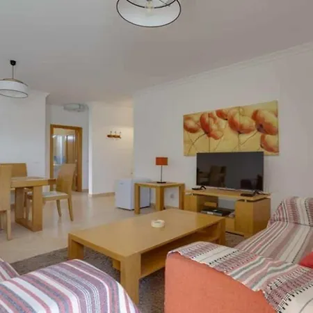 Beachside Oasis With Pool Apartman *