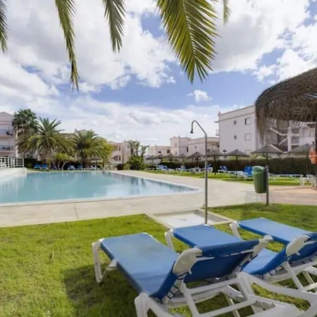 Beachside Oasis With Pool * Luz