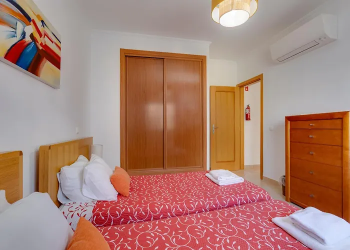 Beachside Oasis With Pool Apartamento *