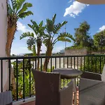 Beachside Oasis With Pool * Luz